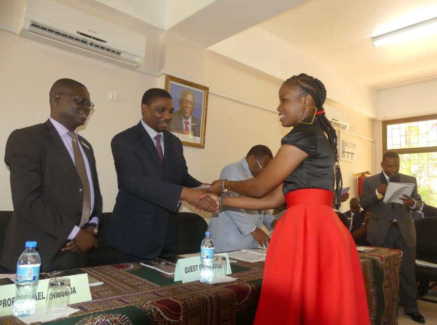  Jenifer Tairo Carol (Right) receiving Vice-Chancellor’s Prize for Best 1st Year Student in B.Sc,  Horticulture during 34th SUA prize giving ceremony