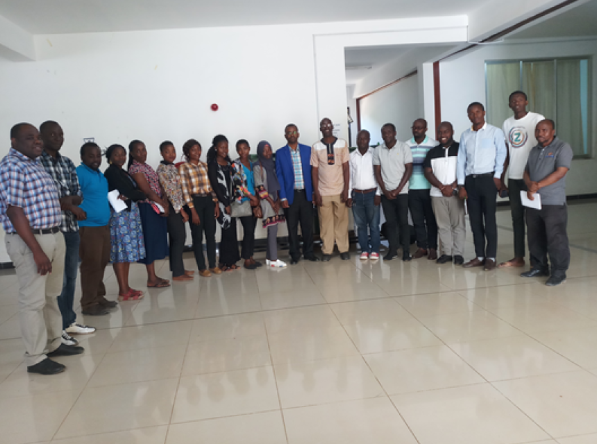 Fish Training at SUA